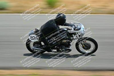 media/May-31-2025-Classic Track Day (Sat) [[da23ab3028]]/Group B/Session 4 (Turns 4 and 6)/